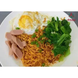 Sausage fried noodles with fried eggs