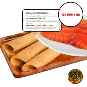 Salmon blini