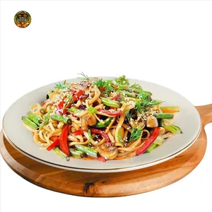 Stir-fried noodles with vegetables
