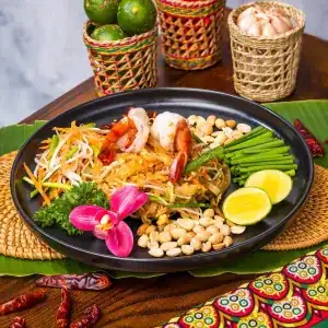 Shrimp pad Thai