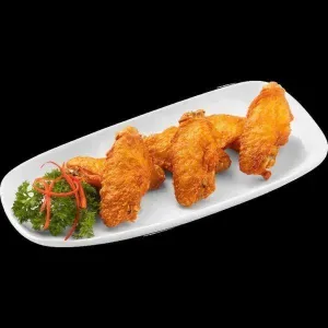 Crispy fried chicken wings