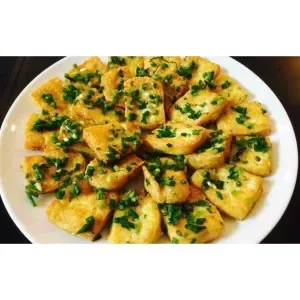 Tofu bathed in onions
