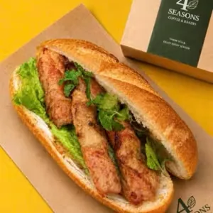 Grilled pork sausage banh mi