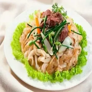 Stir-fried beef pho