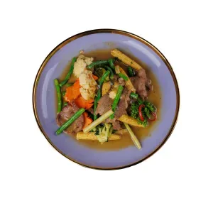 Stir-fried beef with green curry
