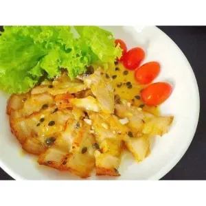 Fried rice with pork belly and passion fruit sauce