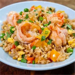 Fried rice with seafood