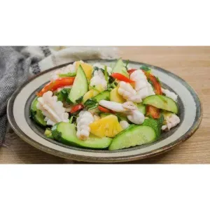 Fried rice with stir-fried squid and cucumber