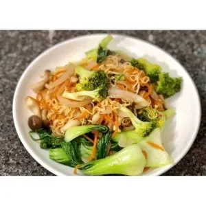 Vegetable fried noodles