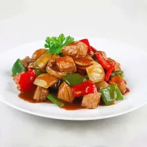 Mixed stir-fried beef rice