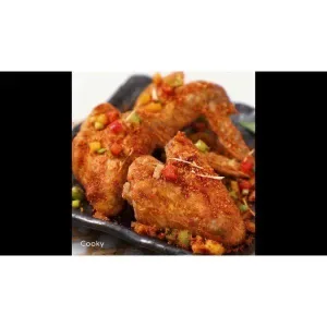 Fried rice with Hong Kong salted chicken wings