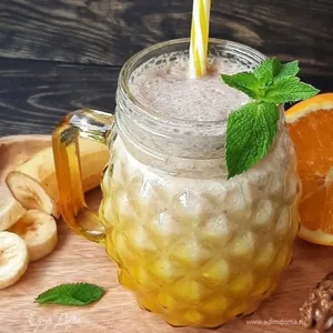 Banana orange smoothie