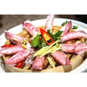 Steamed squid with lemongrass and ginger