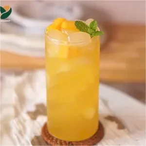 Jasmine tea with sugar palm fruit and pineapple