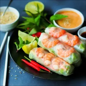 Fresh spring rolls with shrimp
