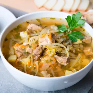 Sour shchi with beef