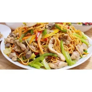 Chicken stir-fried noodles