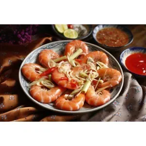 Steamed shrimp with lemongrass and ginger